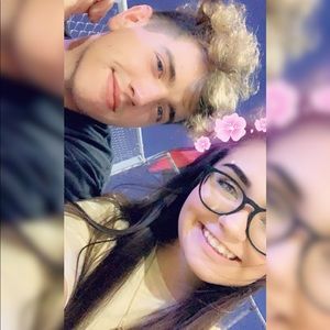 Meet your Posher, Adrienne